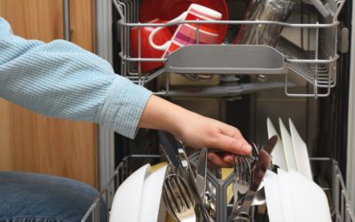 Three Tips to Keep Your Dishwasher Running Smoothly in Pearland, Texas